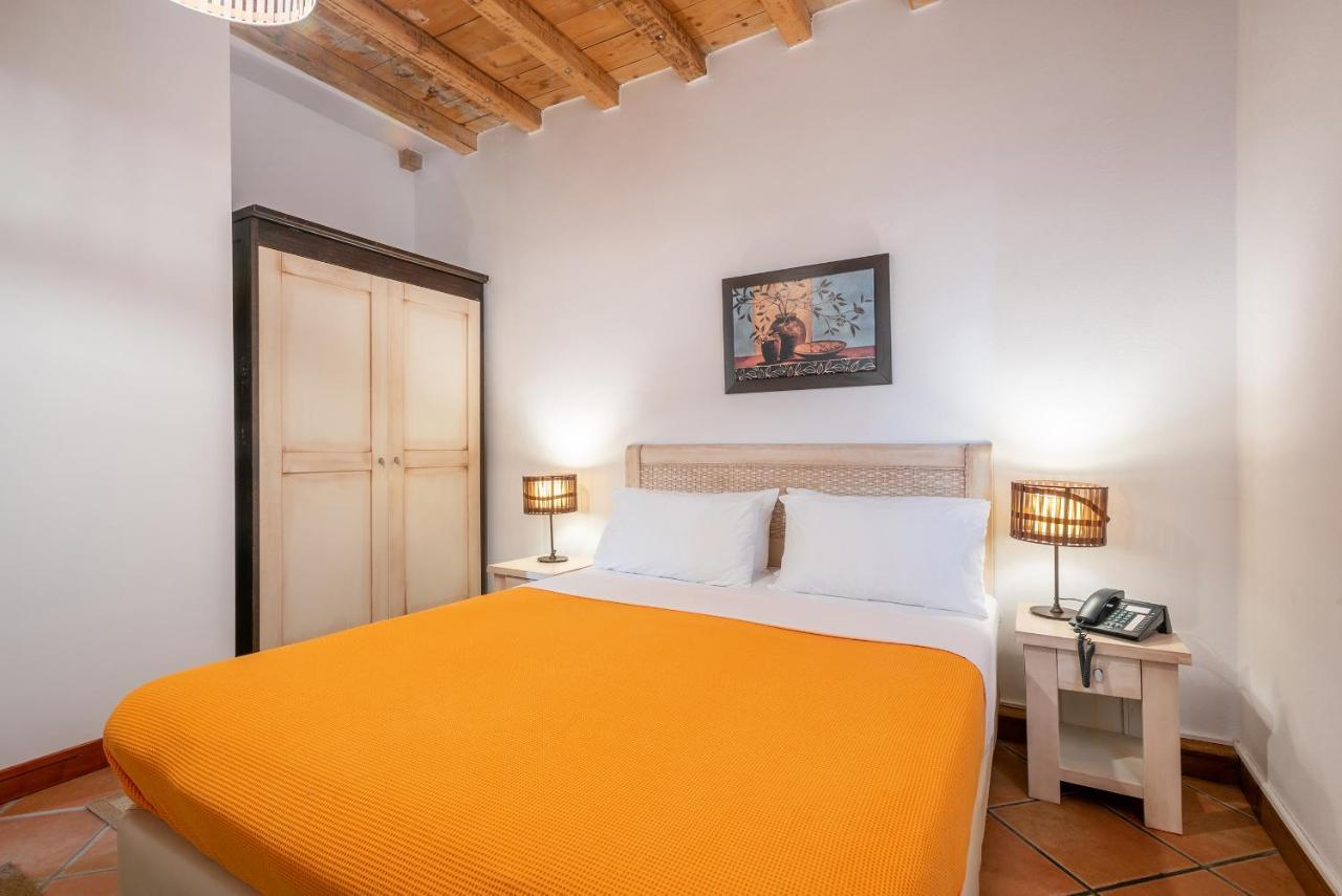The Varos Residences Hotel Bagian luar foto